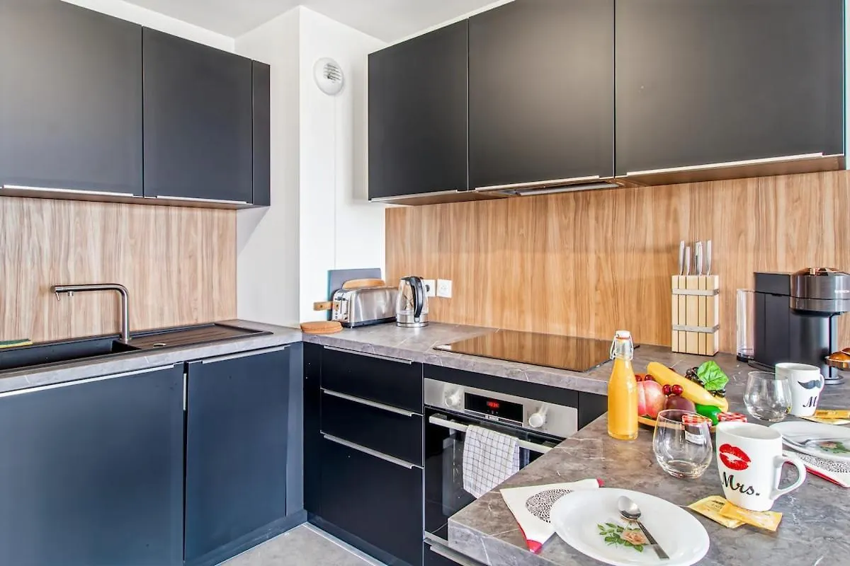 Sun Paradise -Stylish Flat-Rooftop Pool Access-Monaco View Beausoleil Apartament