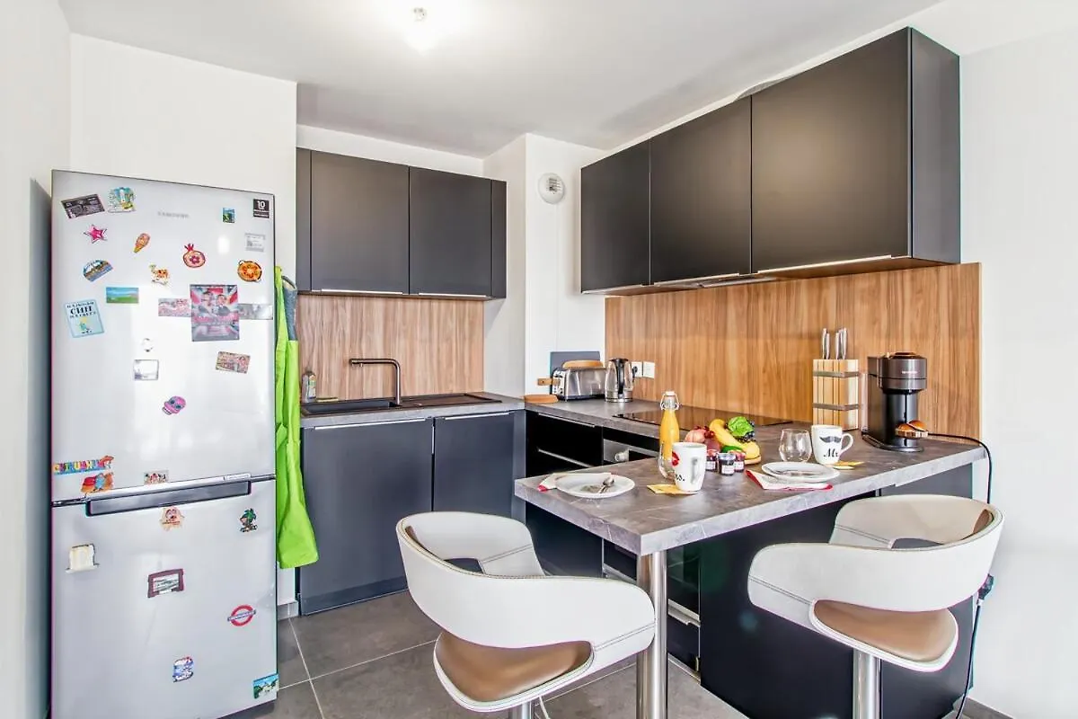 Apartament Sun Paradise -Stylish Flat-Rooftop Pool Access-Monaco View Beausoleil