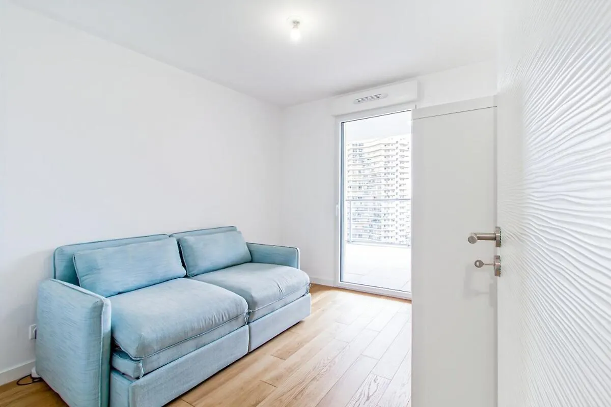 Apartament Sun Paradise -Stylish Flat-Rooftop Pool Access-Monaco View Beausoleil